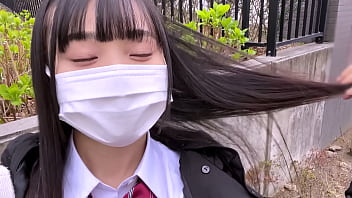Японская мамуля в возрасте учит дочь заниматься сексом с парнем